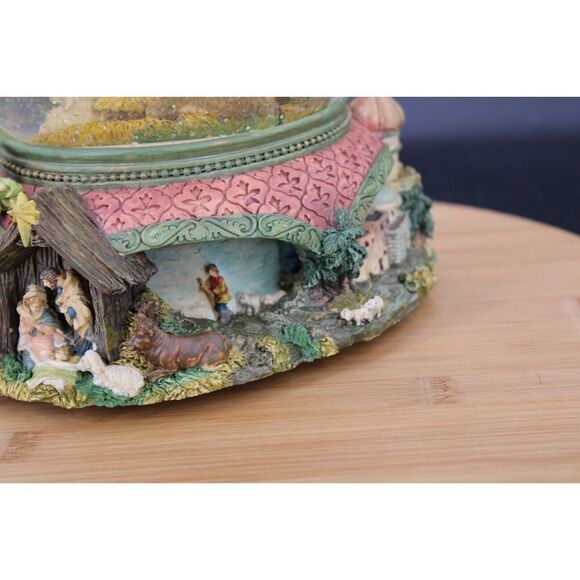 Grandeur Noel Illuminated Musical Water Globe With Revolving Base Collectors Ed - Picture 9 of 16